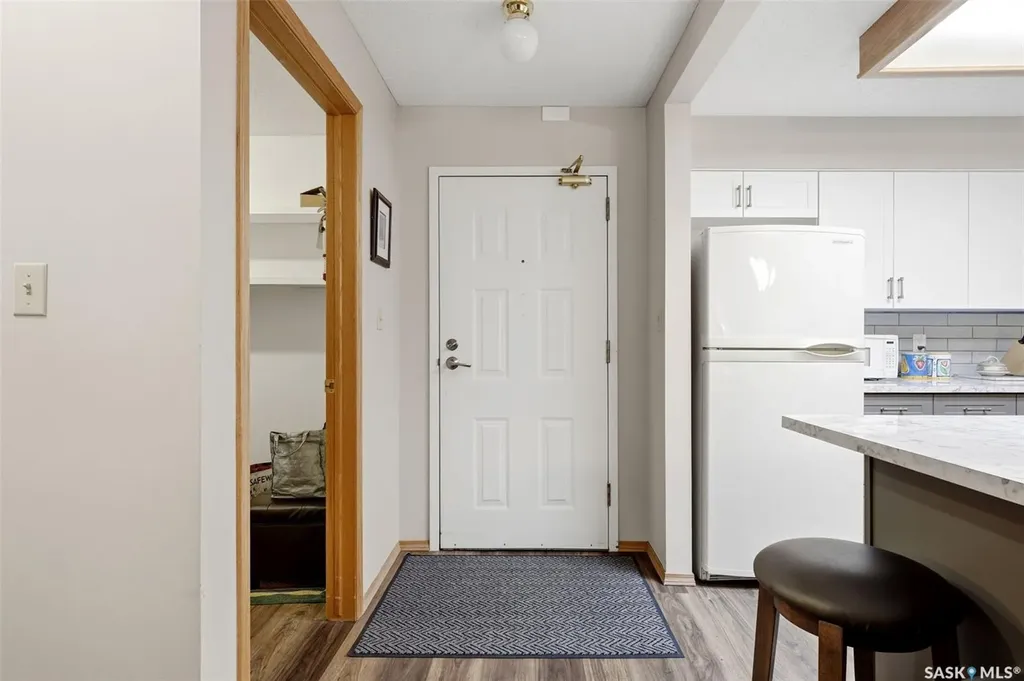 960 Assiniboine Avenue E Regina SK S4V 2P8