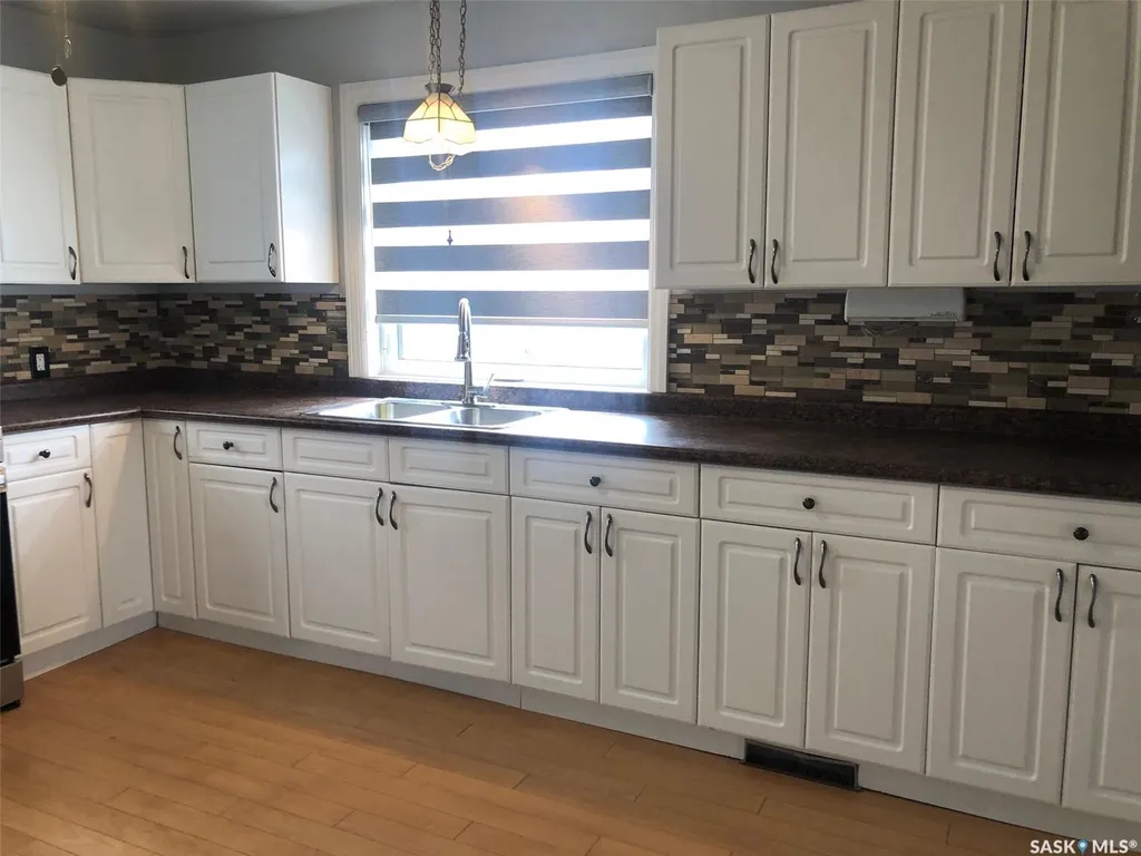 317 Maple Avenue Yorkton SK S3N 1W9