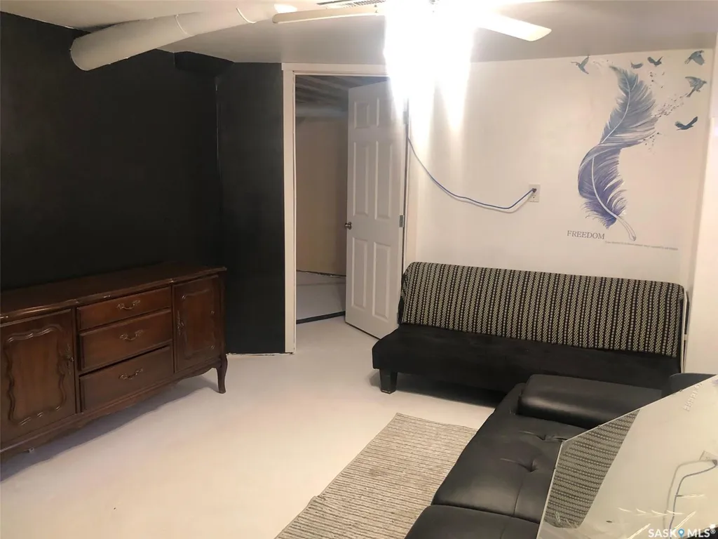317 Maple Avenue Yorkton SK S3N 1W9