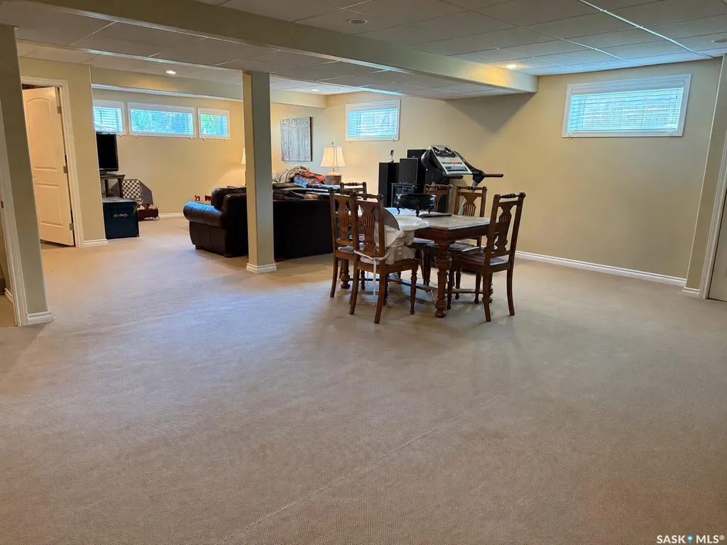 11 Reid Crescent Outlook SK S0L 2N0