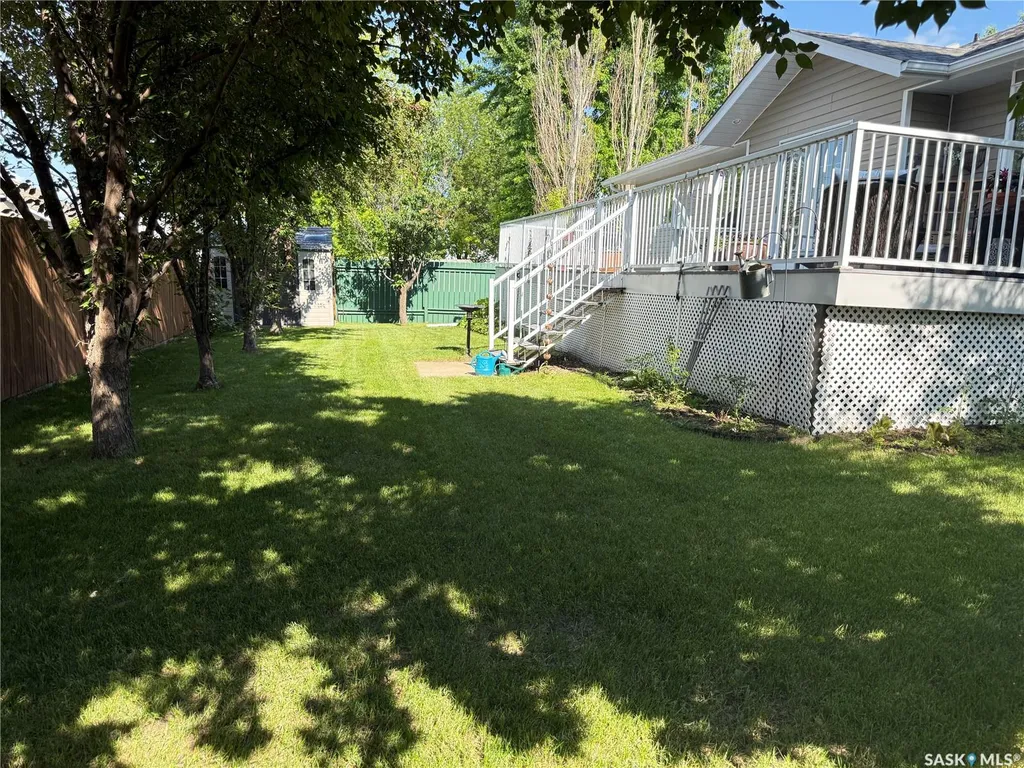 11 Reid Crescent Outlook SK S0L 2N0