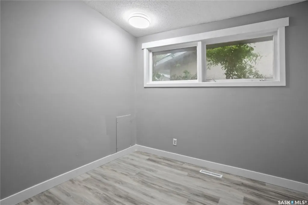 2905 Grant Road Regina SK S4S 5G3