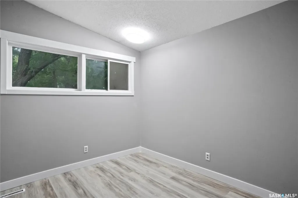 2905 Grant Road Regina SK S4S 5G3