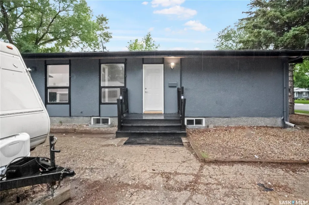 2905 Grant Road Regina SK S4S 5G3