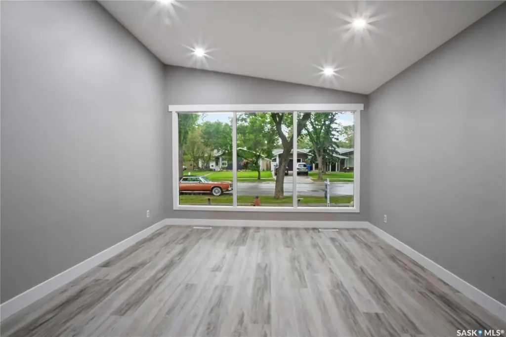 2905 Grant Road Regina SK S4S 5G3