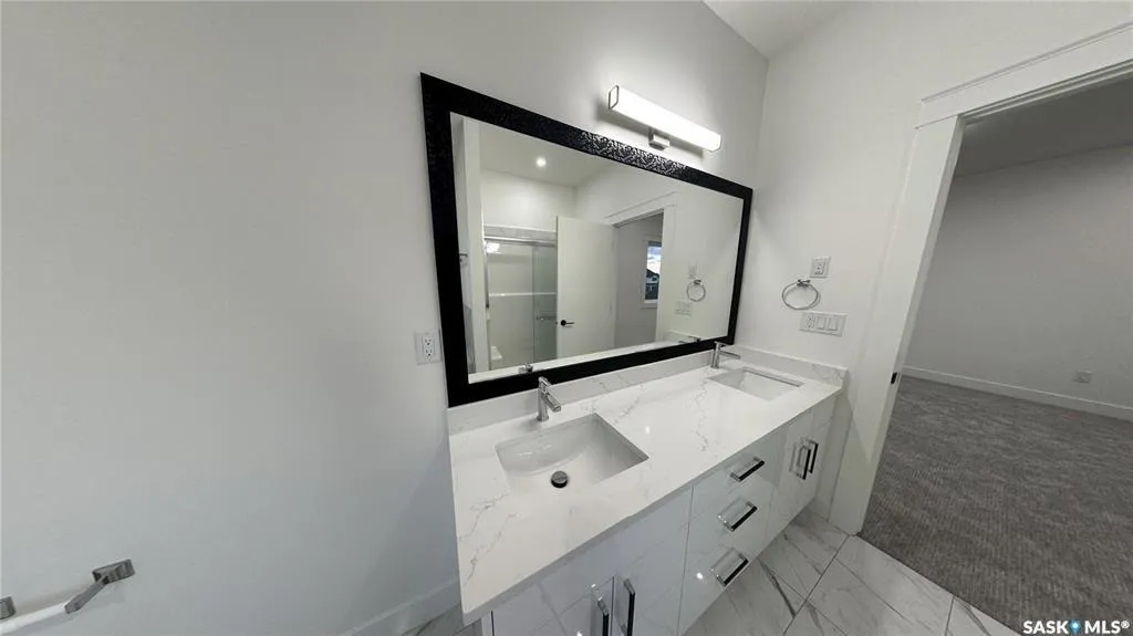 443 Yuel Crescent Saskatoon SK S7W 1N6