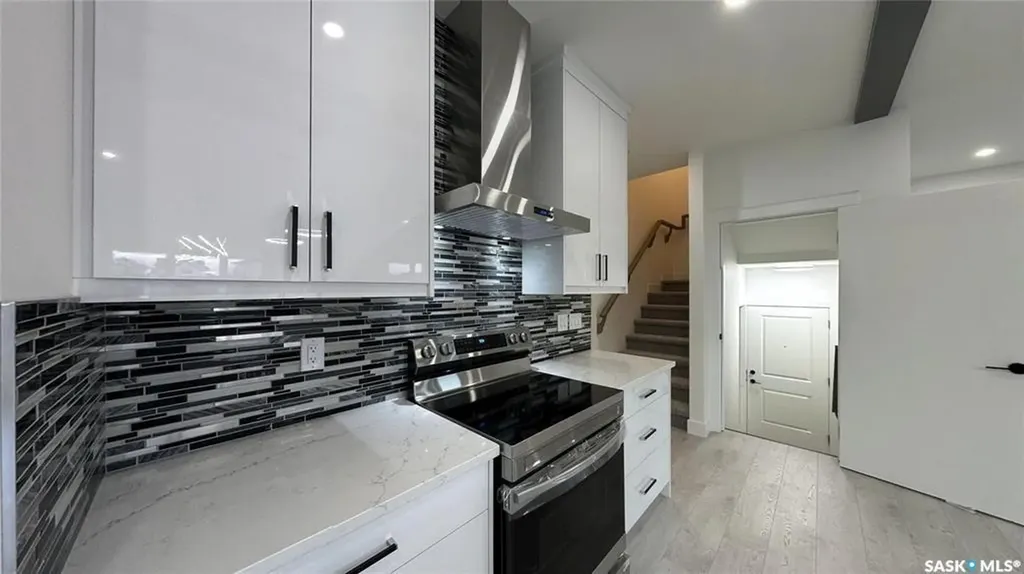 443 Yuel Crescent Saskatoon SK S7W 1N6