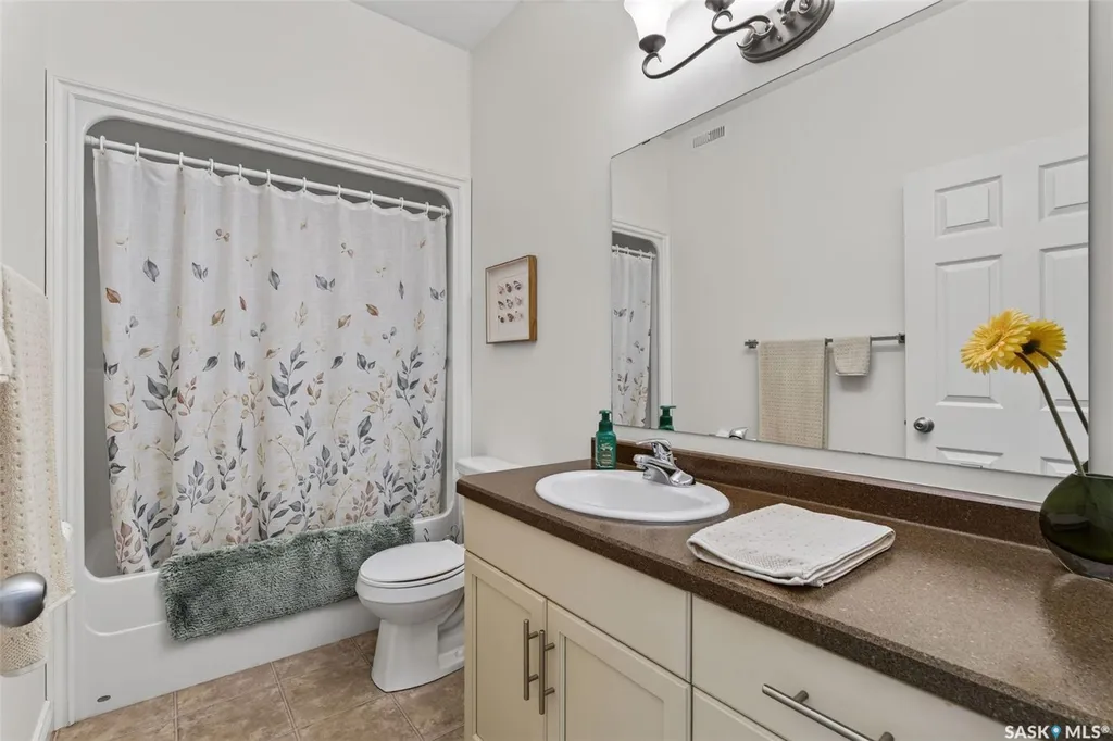 625 11th Avenue Humboldt SK S0K 2A0