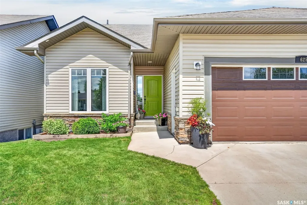 625 11th Avenue Humboldt SK S0K 2A0