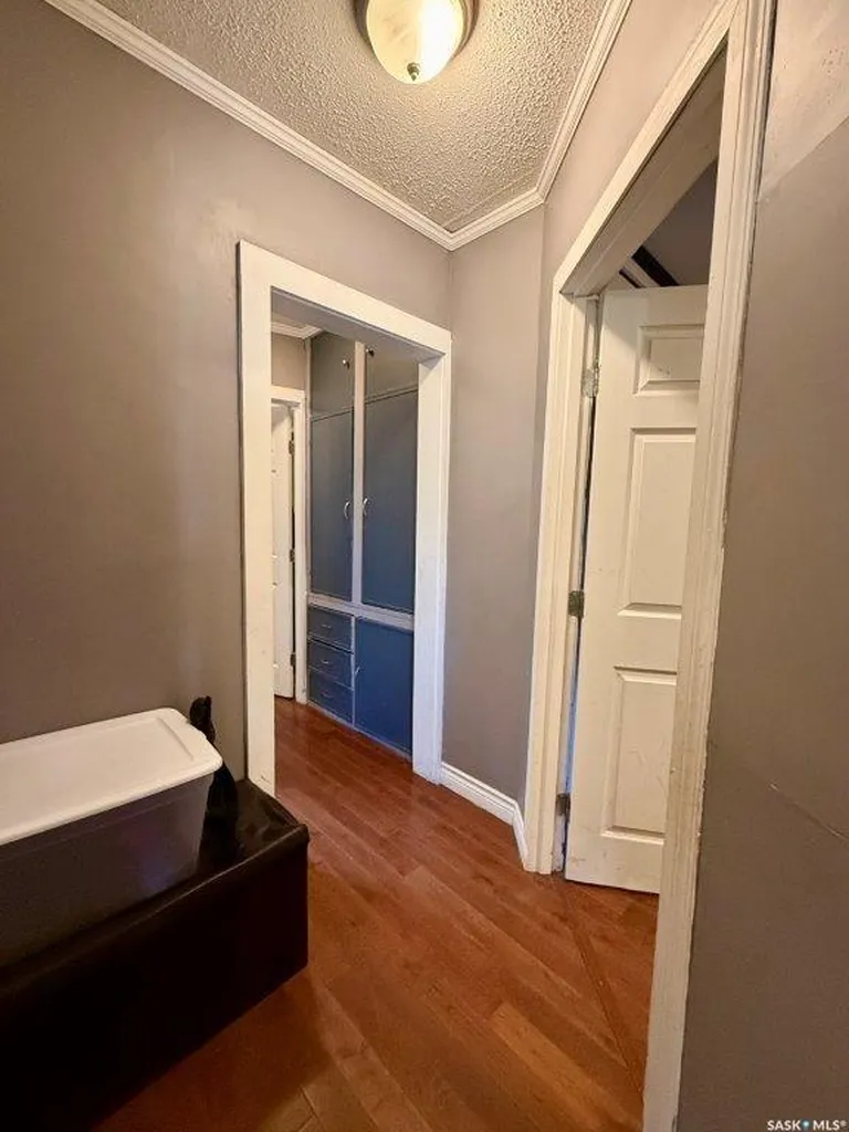 119 7th Avenue E Kindersley SK S0L 1S0