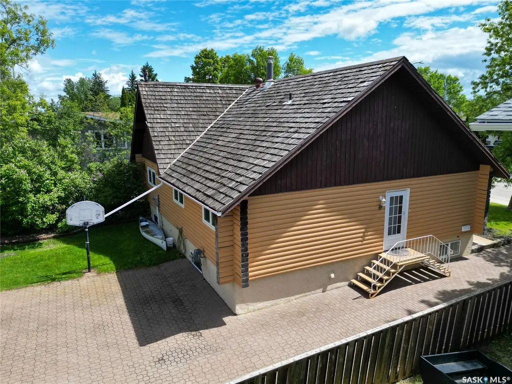 1312 Reed Bay Prince Albert SK S6V 6R4