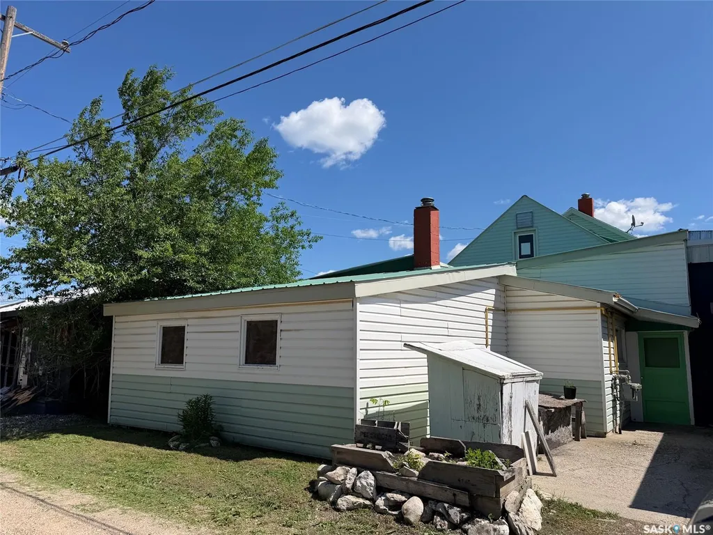 105 Main Street Hudson Bay SK S0E 0Y0
