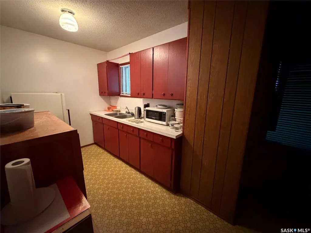 105 Main Street Hudson Bay SK S0E 0Y0