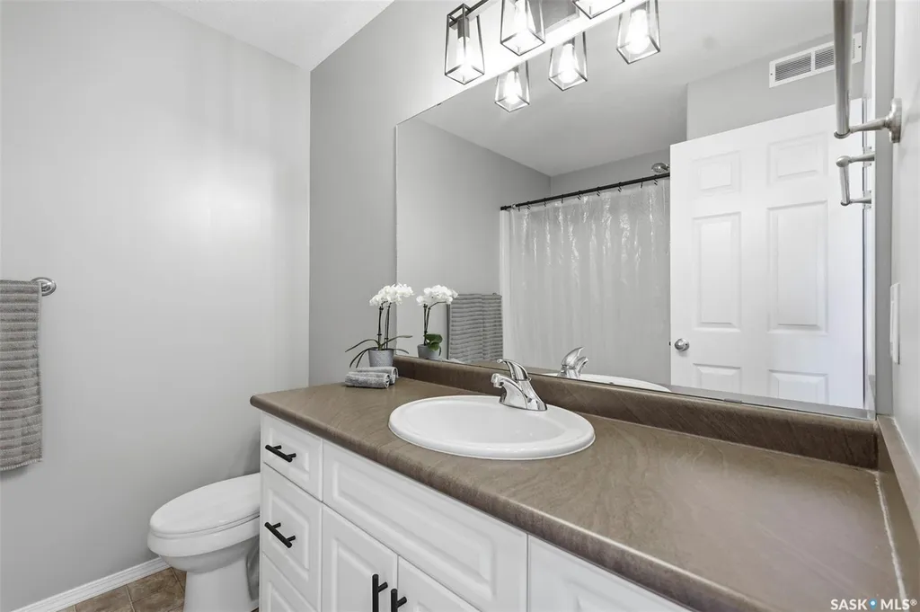 310 Martens Avenue Warman SK S0K 4S3