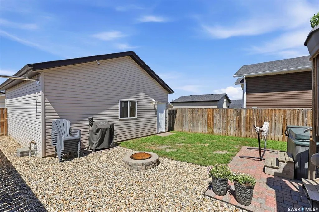 310 Martens Avenue Warman SK S0K 4S3