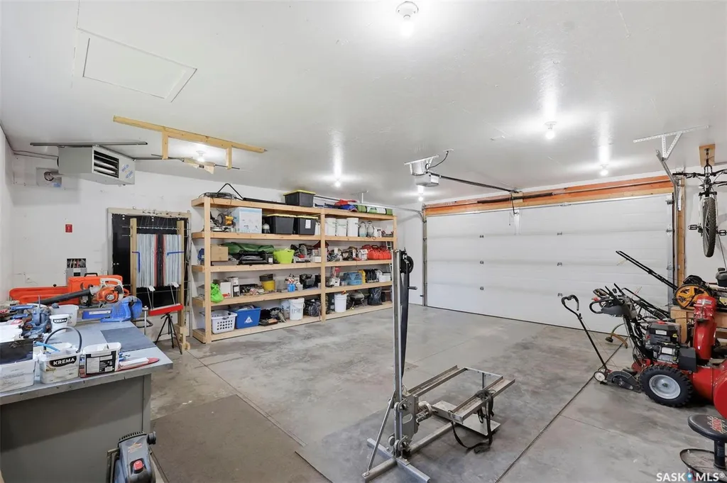 310 Martens Avenue Warman SK S0K 4S3