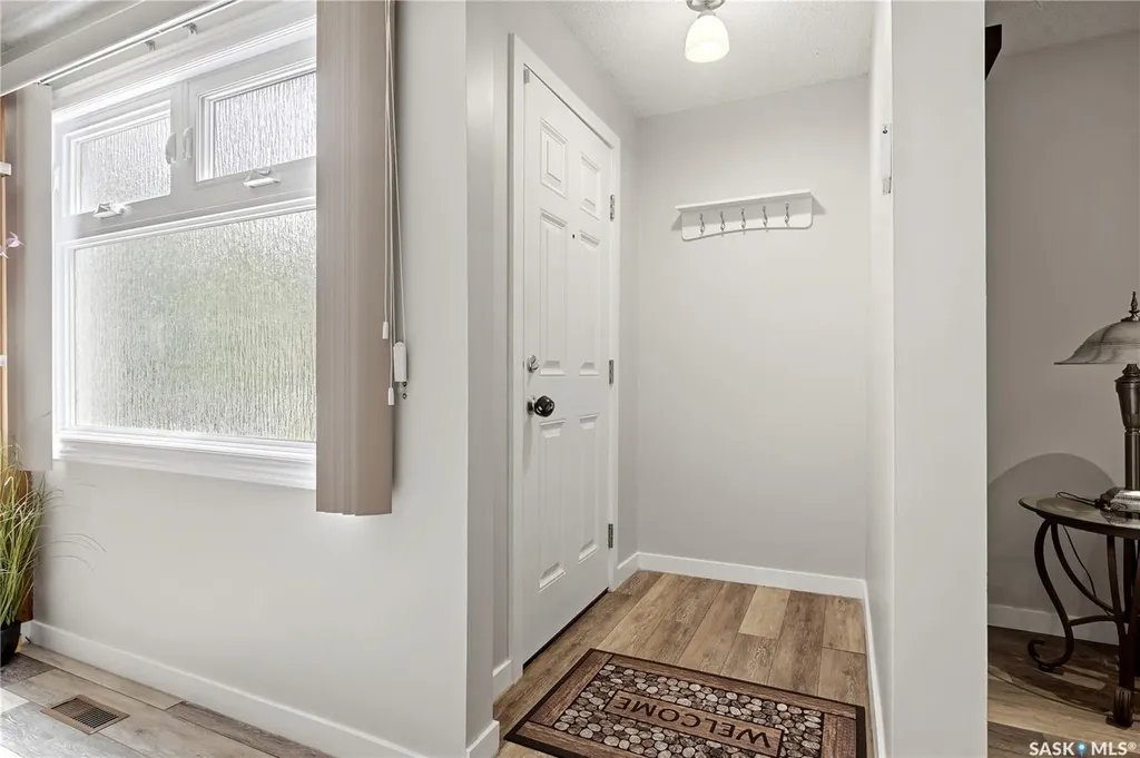 846 Gibson Street N Regina SK S4X 1S8