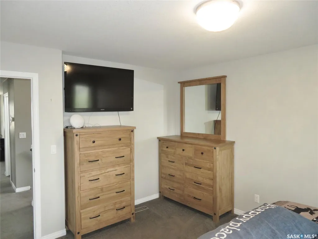 1214 Rempel Crescent Saskatoon SK S7T 0M2
