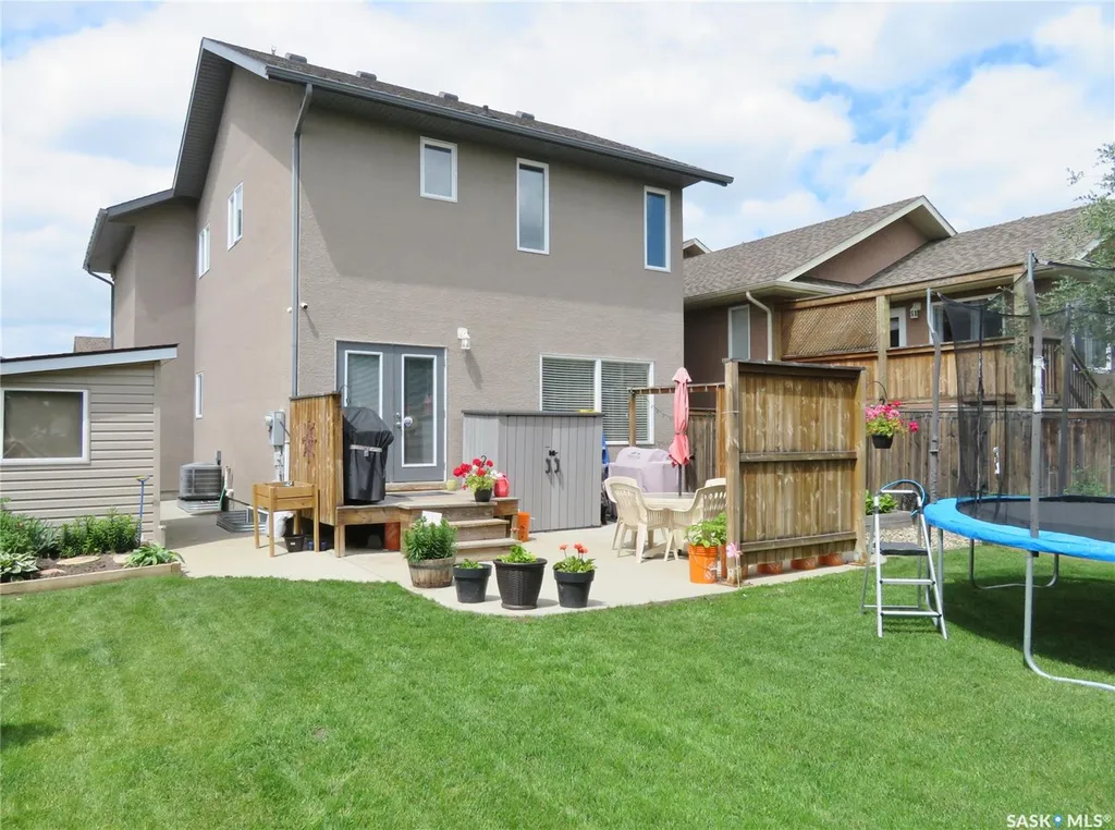1214 Rempel Crescent Saskatoon SK S7T 0M2