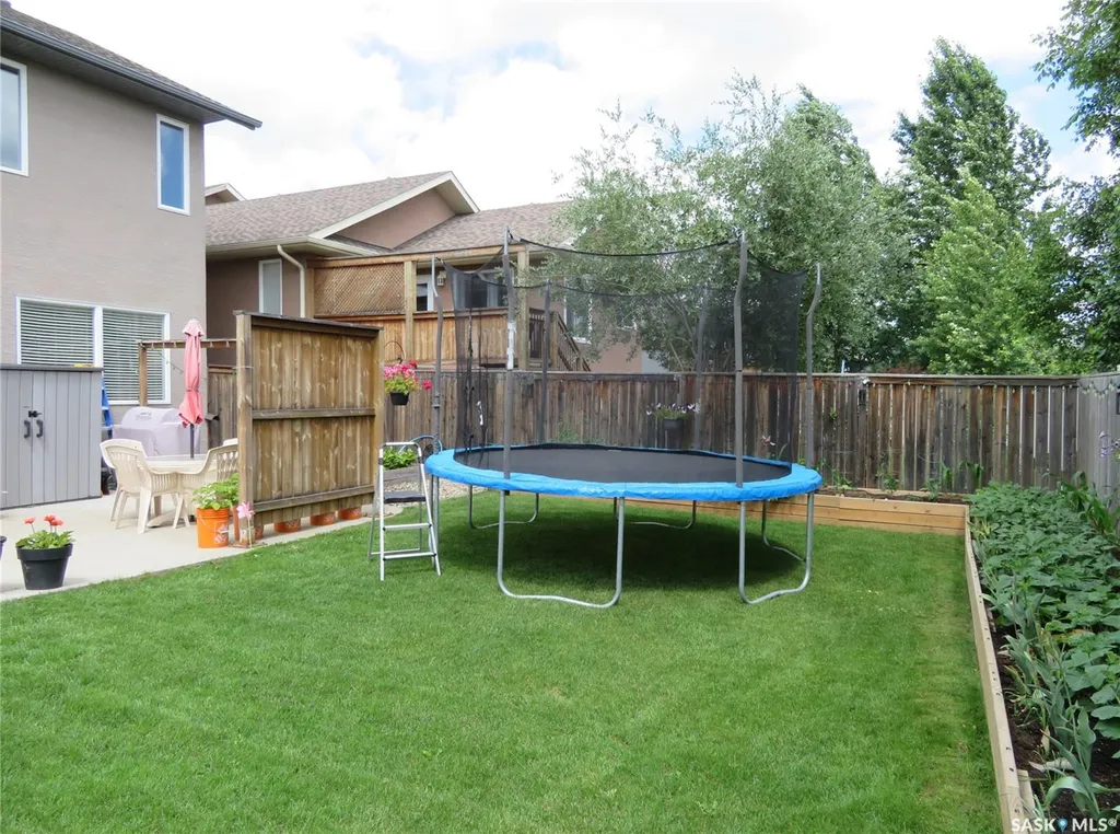 1214 Rempel Crescent Saskatoon SK S7T 0M2