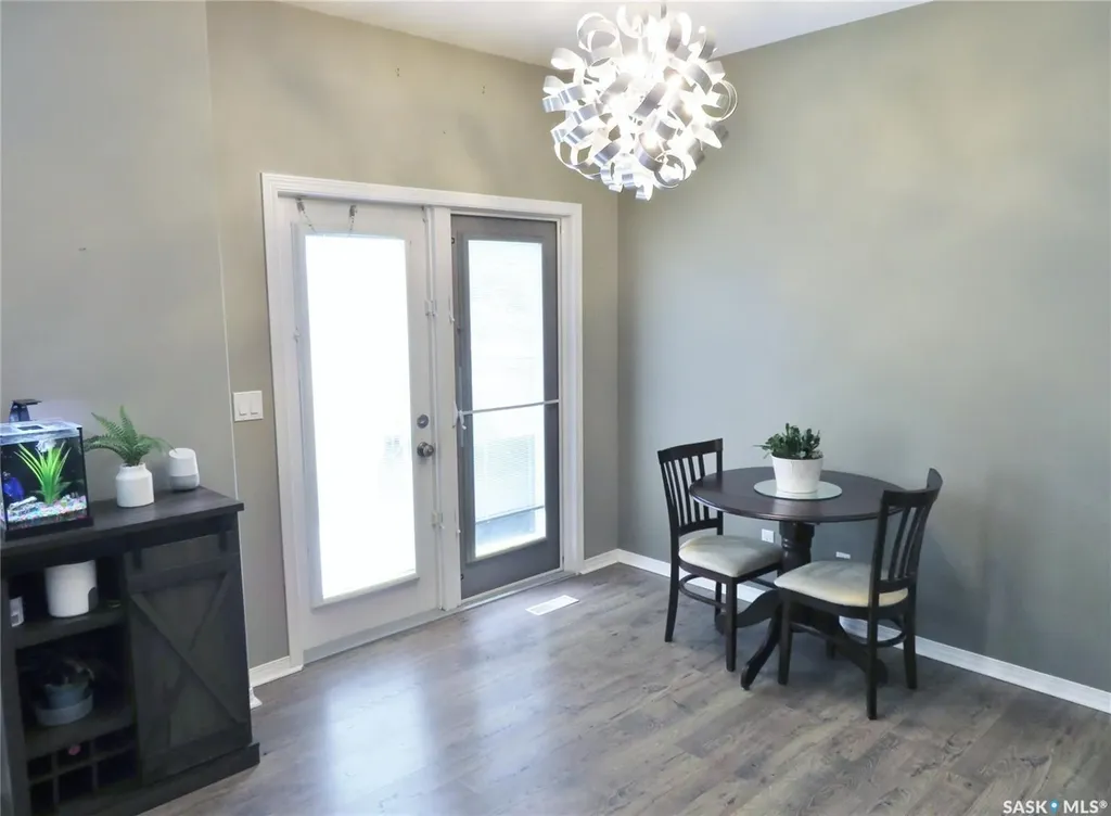 1214 Rempel Crescent Saskatoon SK S7T 0M2