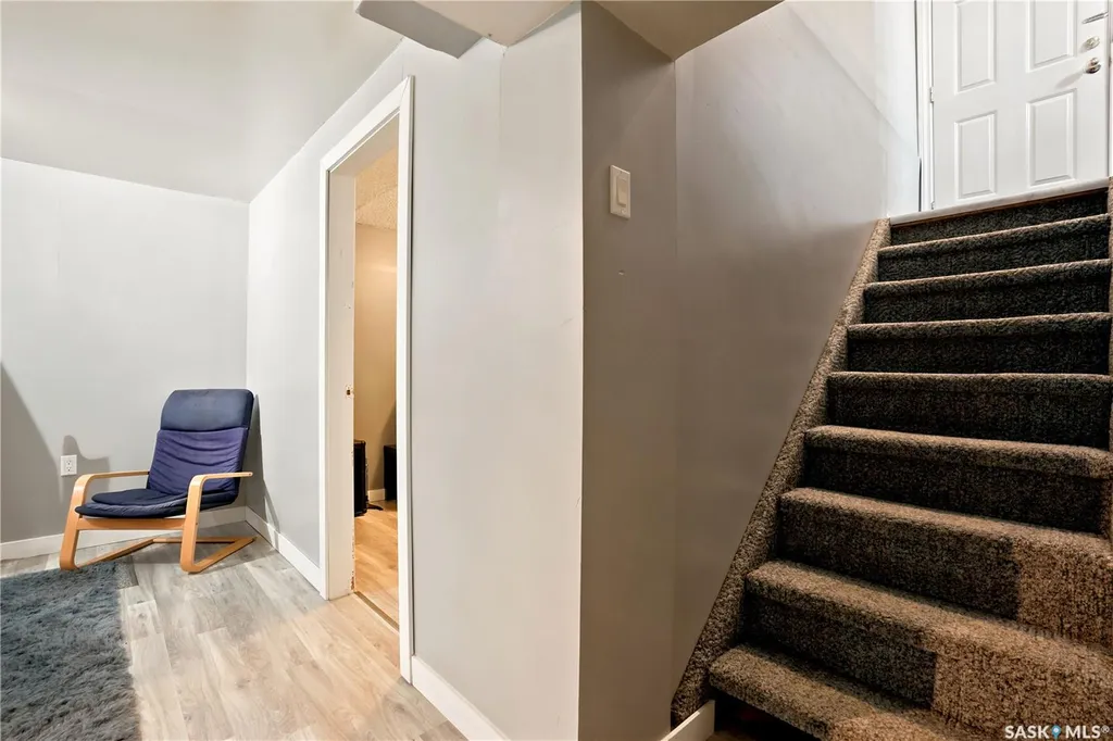 813 Horace Street Regina SK S4T 5K9