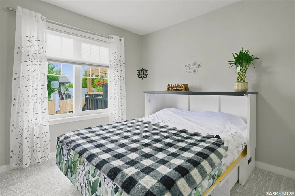 303 East Hampton Boulevard E Saskatoon SK S7R 0A5