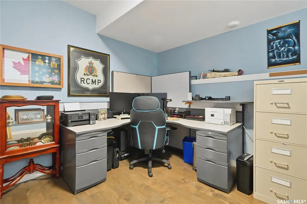 303 East Hampton Boulevard E Saskatoon SK S7R 0A5