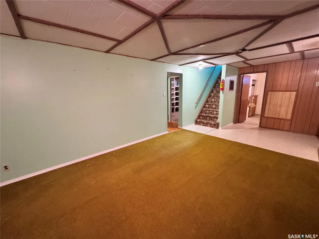 213 5th Avenue E Biggar SK S0K 0M0
