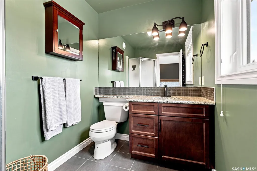 835 Lamarsh Lane Saskatoon SK S7W 1B7