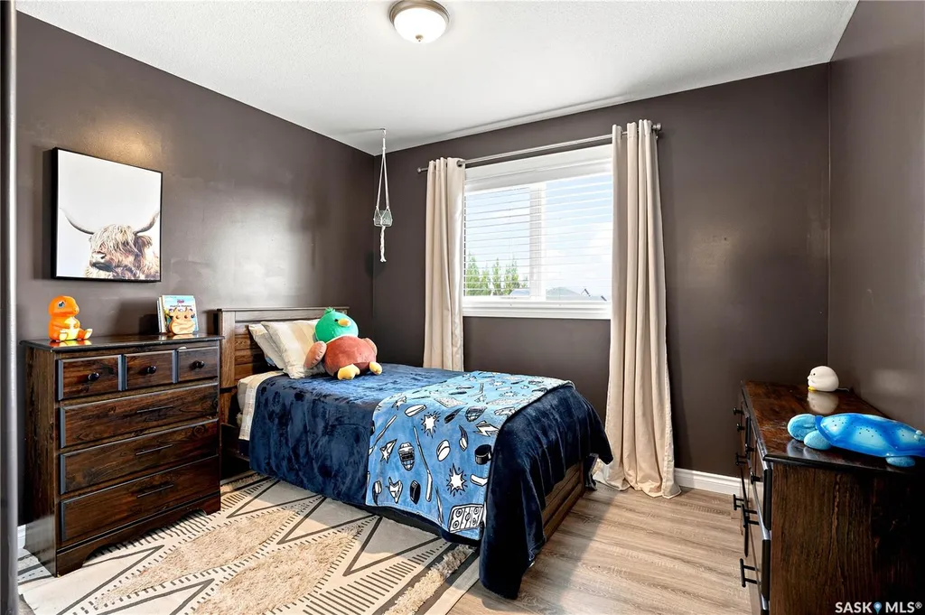 835 Lamarsh Lane Saskatoon SK S7W 1B7