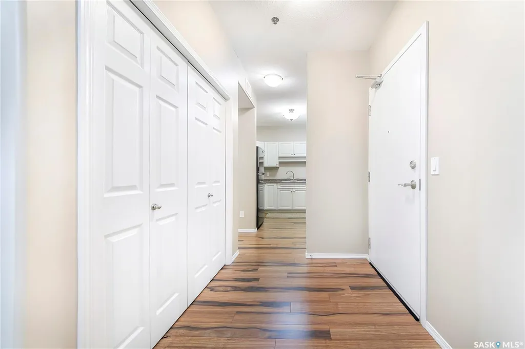 928 Heritage View Saskatoon SK S7H 5T7