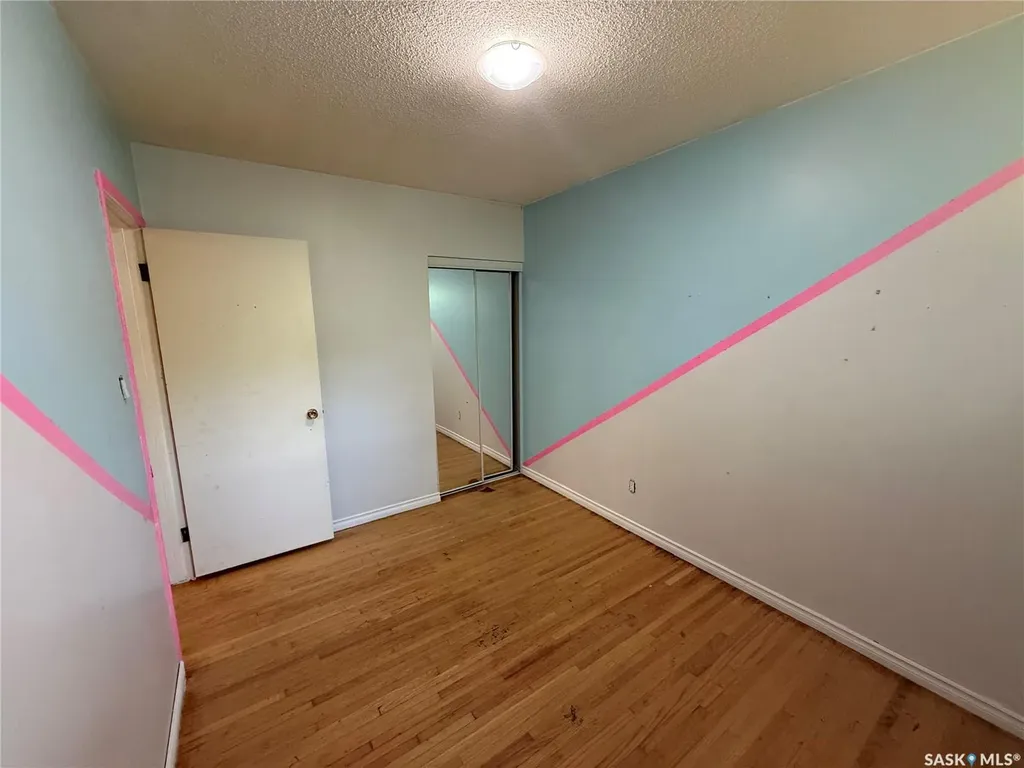 68 Wentworth Crescent Saskatoon SK S7L 4A9