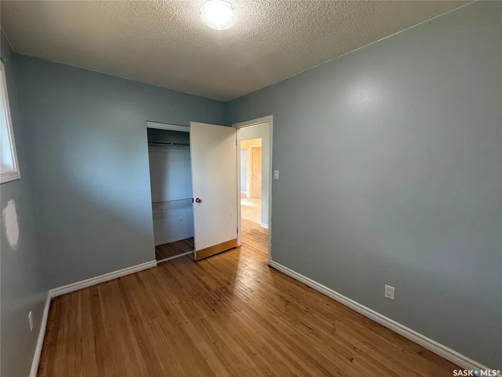 68 Wentworth Crescent Saskatoon SK S7L 4A9