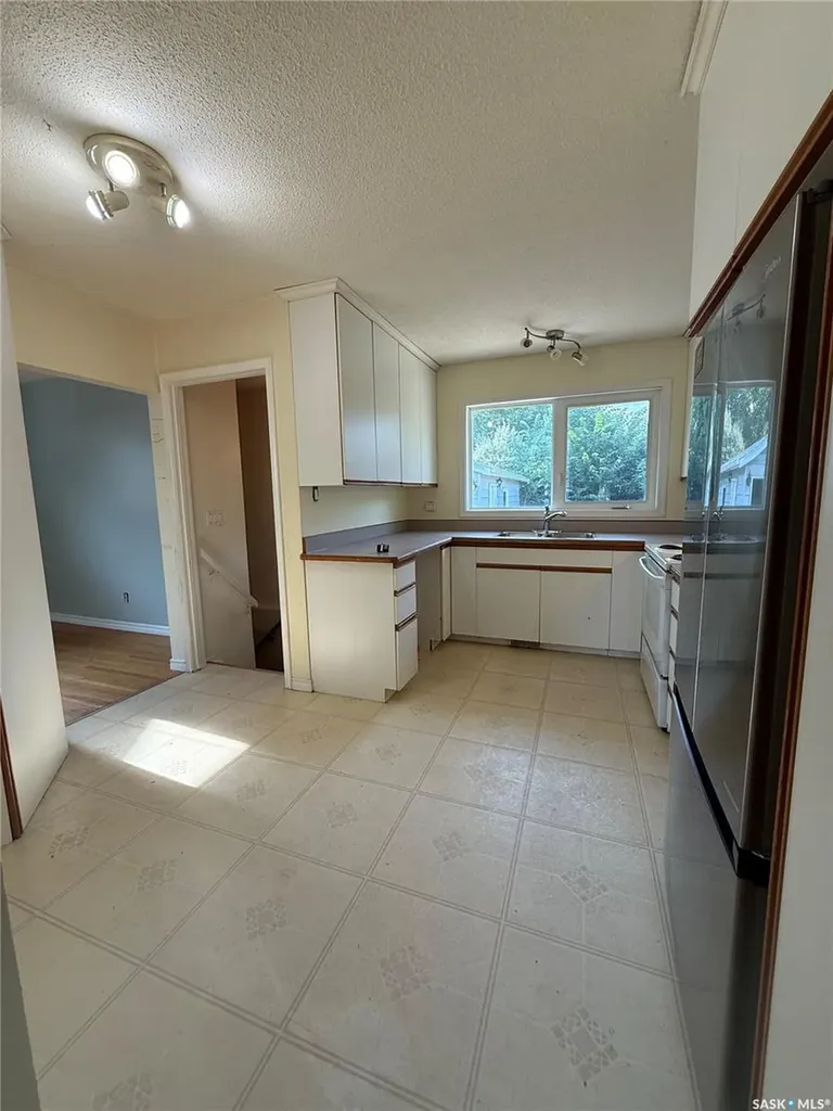 68 Wentworth Crescent Saskatoon SK S7L 4A9