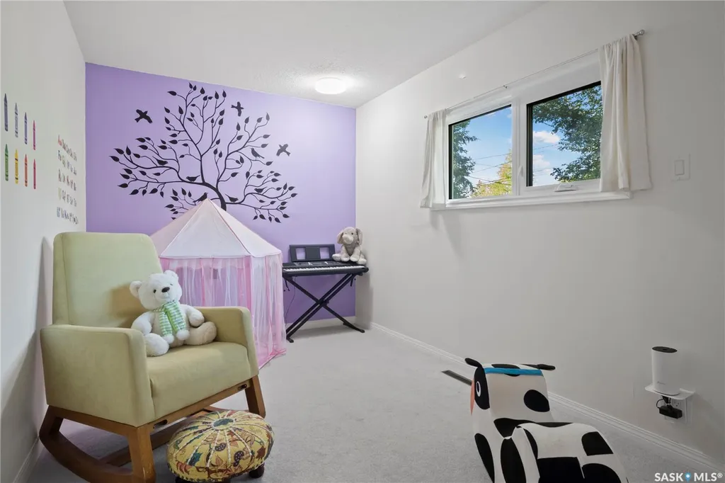3531 Queen Street Regina SK S4S 2G1