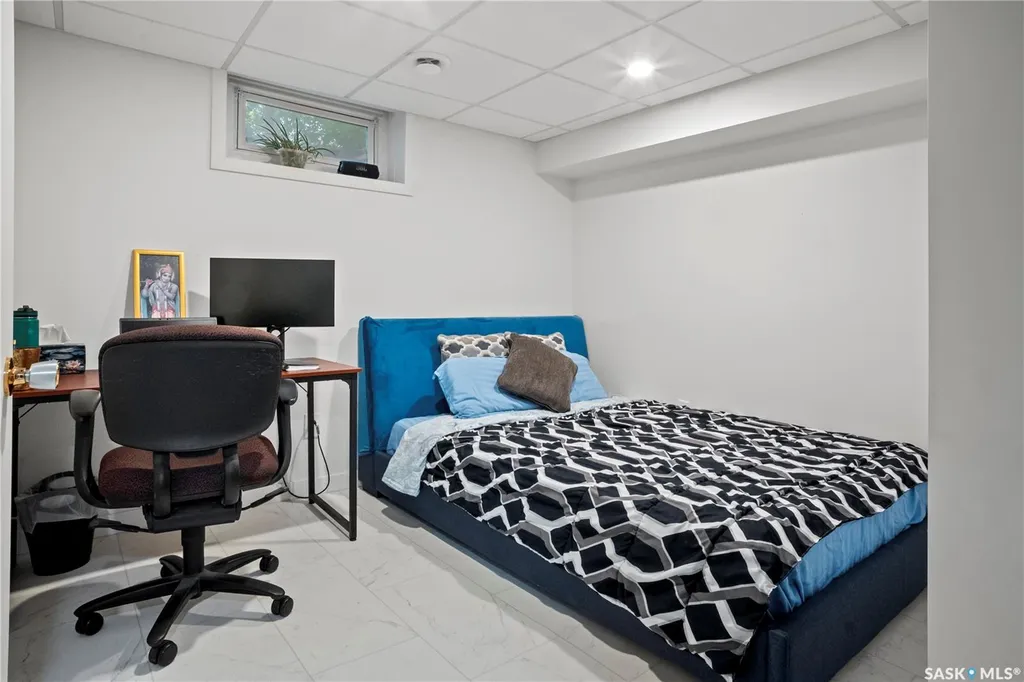 3531 Queen Street Regina SK S4S 2G1