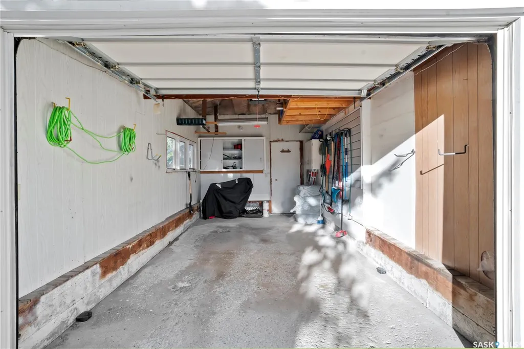 3531 Queen Street Regina SK S4S 2G1