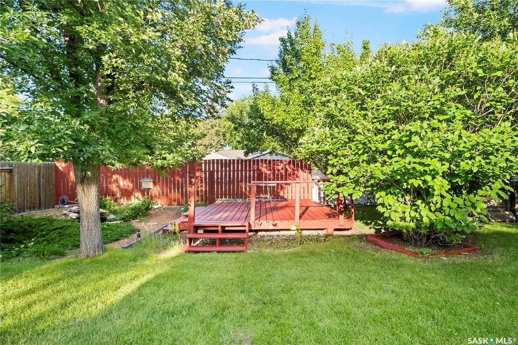 3531 Queen Street Regina SK S4S 2G1