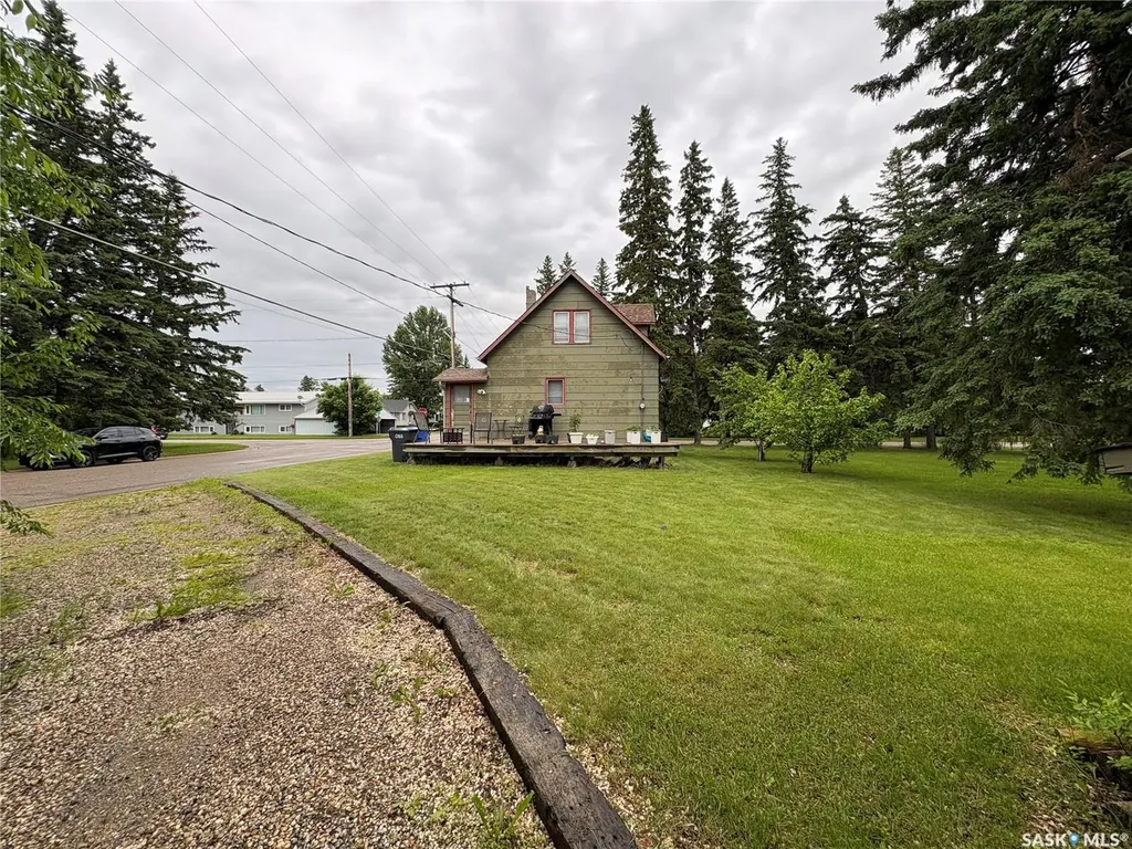 409 Second Street N Langenburg SK S0A 2A0