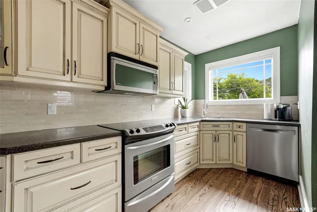 2820 College Avenue Regina SK S4T 1V2