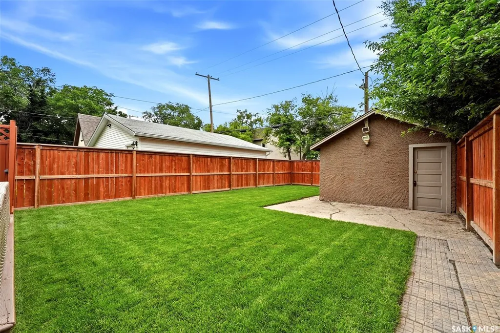 2820 College Avenue Regina SK S4T 1V2
