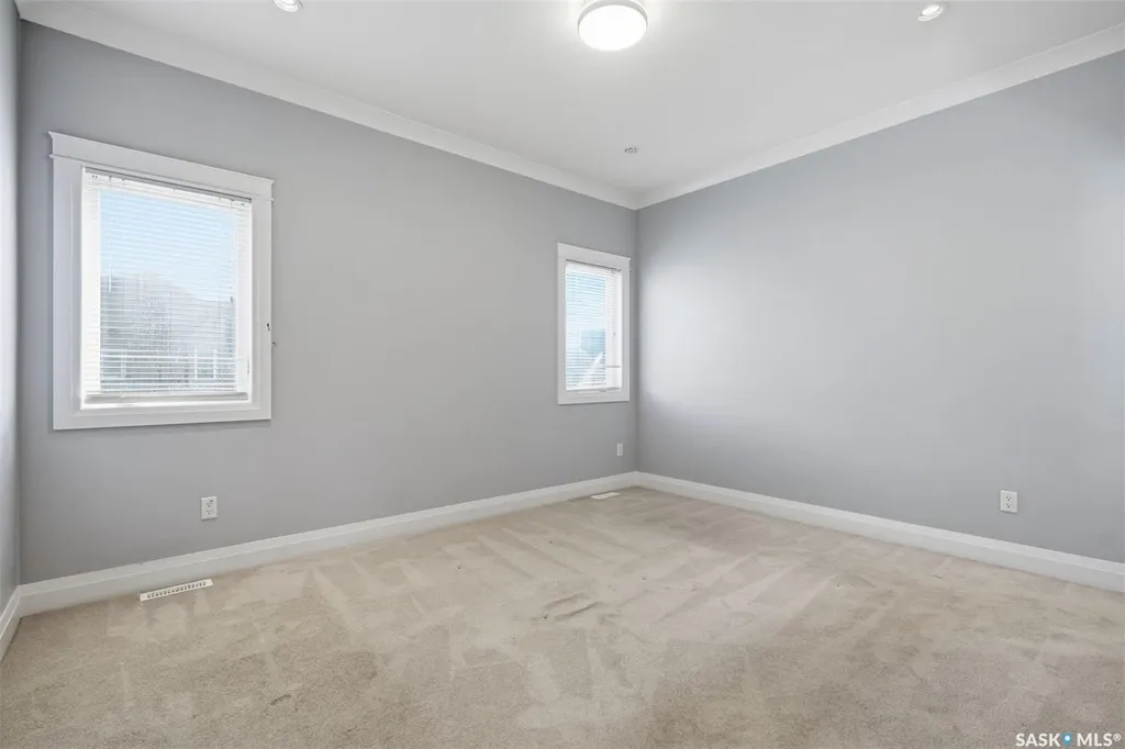 219 Ells Crescent Saskatoon SK S7L 6J4