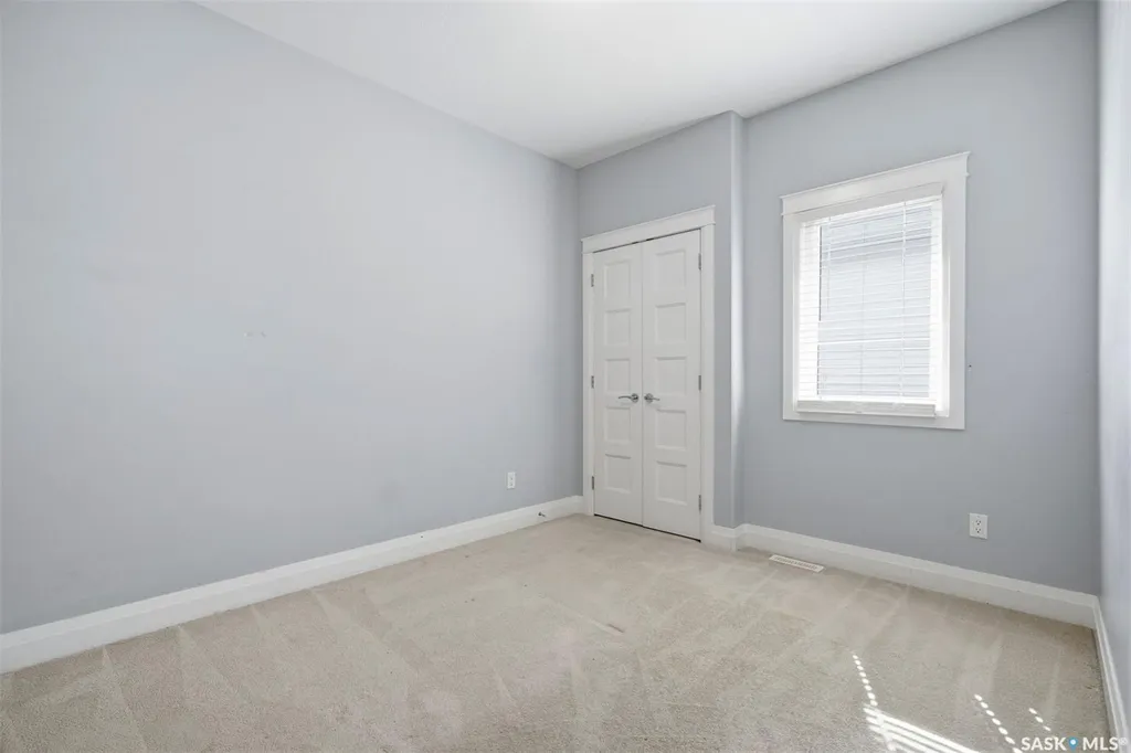 219 Ells Crescent Saskatoon SK S7L 6J4