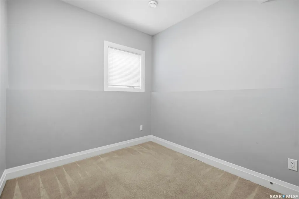 219 Ells Crescent Saskatoon SK S7L 6J4