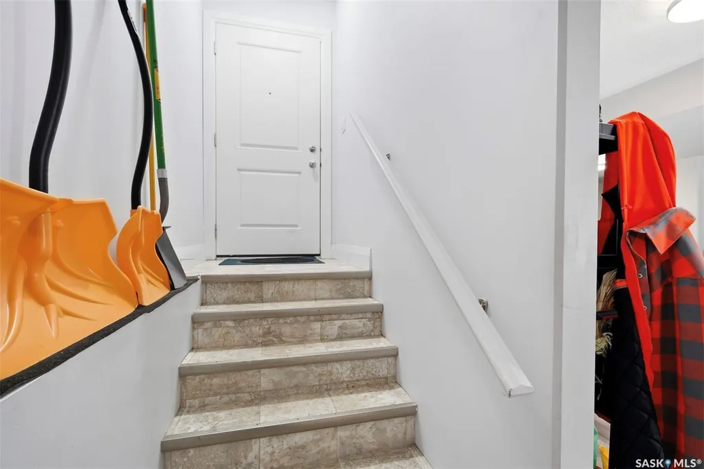 219 Ells Crescent Saskatoon SK S7L 6J4