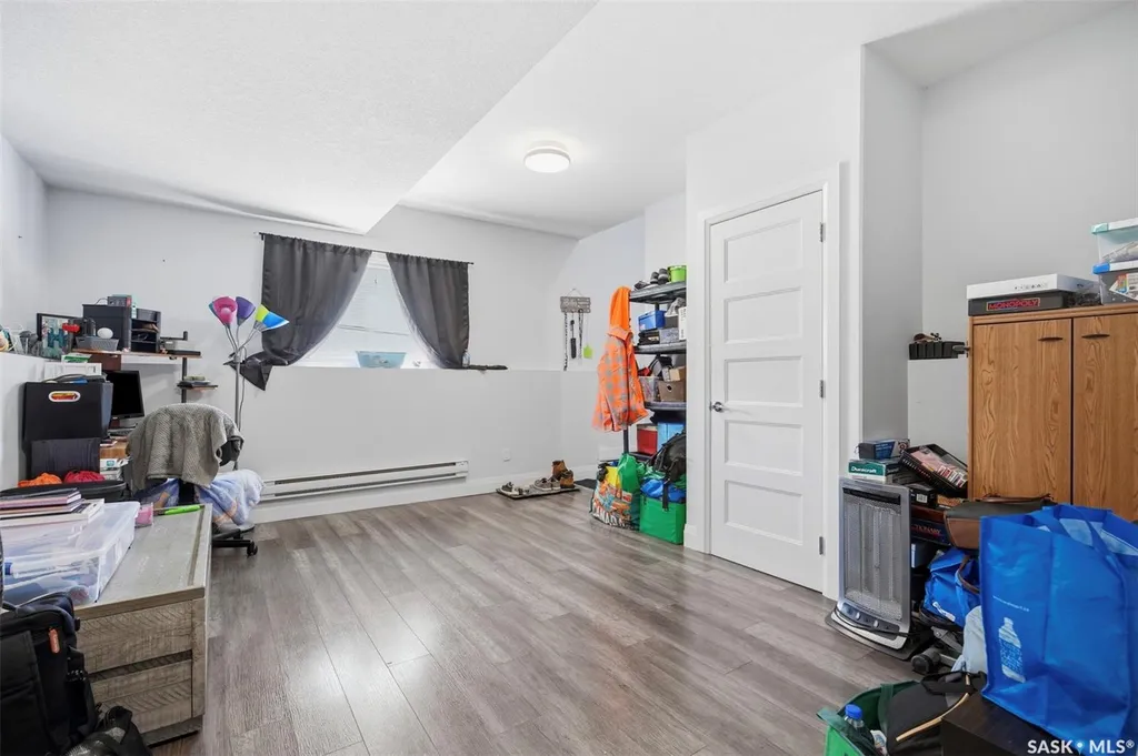 219 Ells Crescent Saskatoon SK S7L 6J4