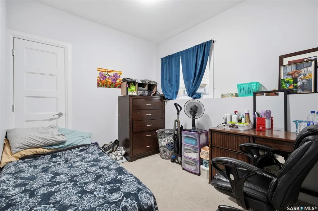 219 Ells Crescent Saskatoon SK S7L 6J4