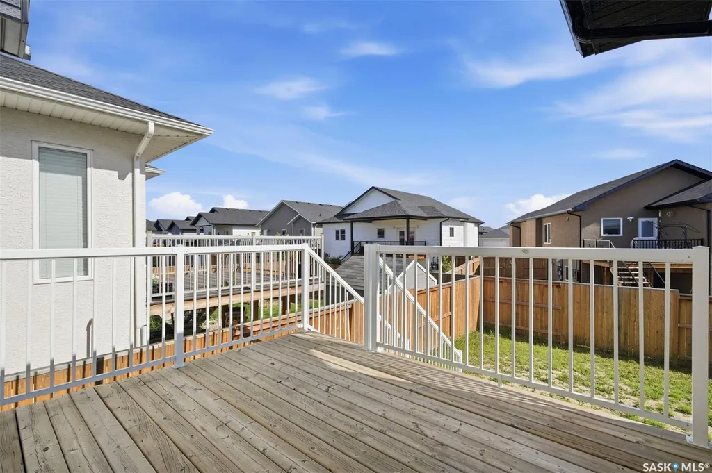 219 Ells Crescent Saskatoon SK S7L 6J4