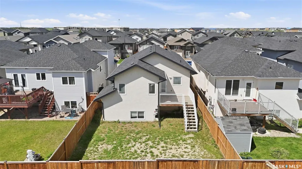 219 Ells Crescent Saskatoon SK S7L 6J4
